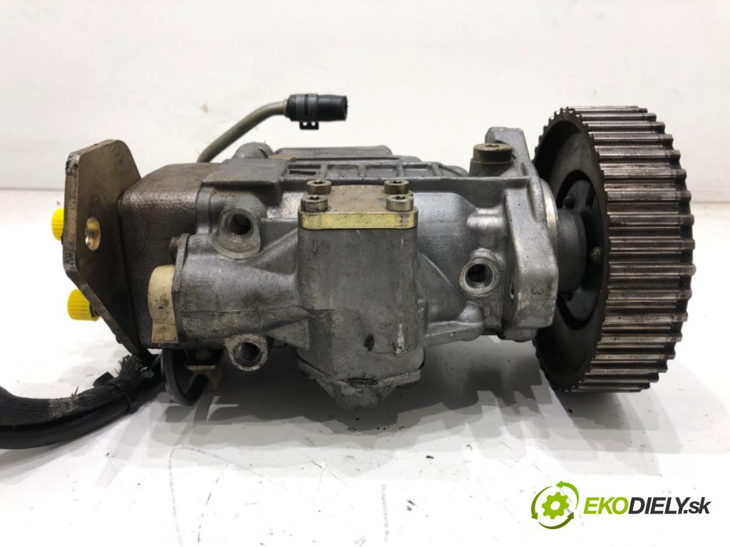 VW BORA I sedan 1998 66 kW 1.9 TDI 1896 Pumpa vstrekovacia 038130107D (Vstrekovacie čerpadlo)