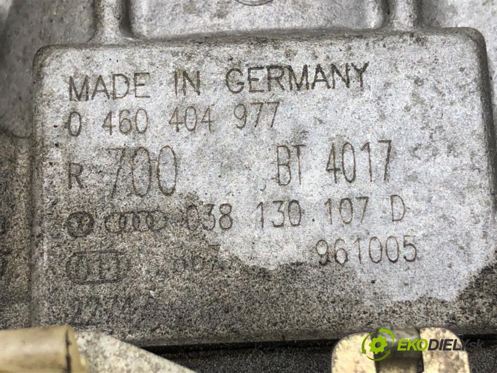 VW BORA I sedan 1998 66 kW 1.9 TDI 1896 Pumpa vstrekovacia 038130107D (Vstrekovacie čerpadlo)