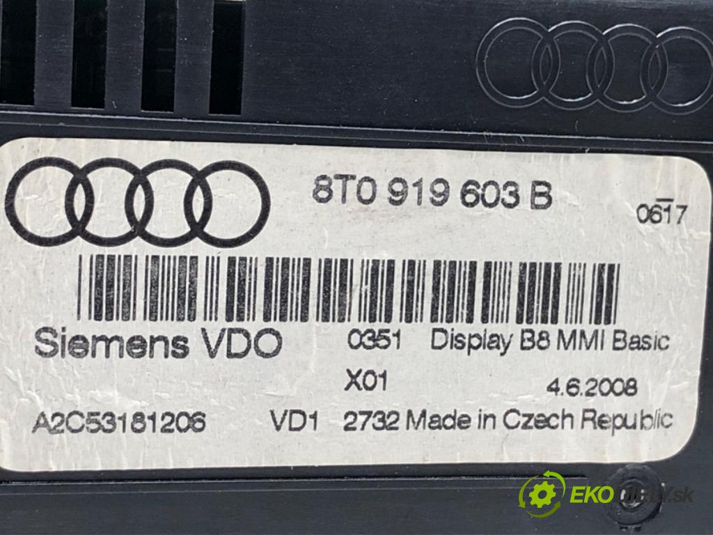 AUDI A4 B8 Kombi 2008 105 kW 2.0 TDI 1968 Dislpej 8T0919603B (Prístrojová doska)