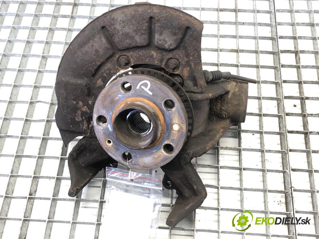 VW GOLF IV liftback 2003 55 kW 1.4 16V 1390 náboj pravy predný 