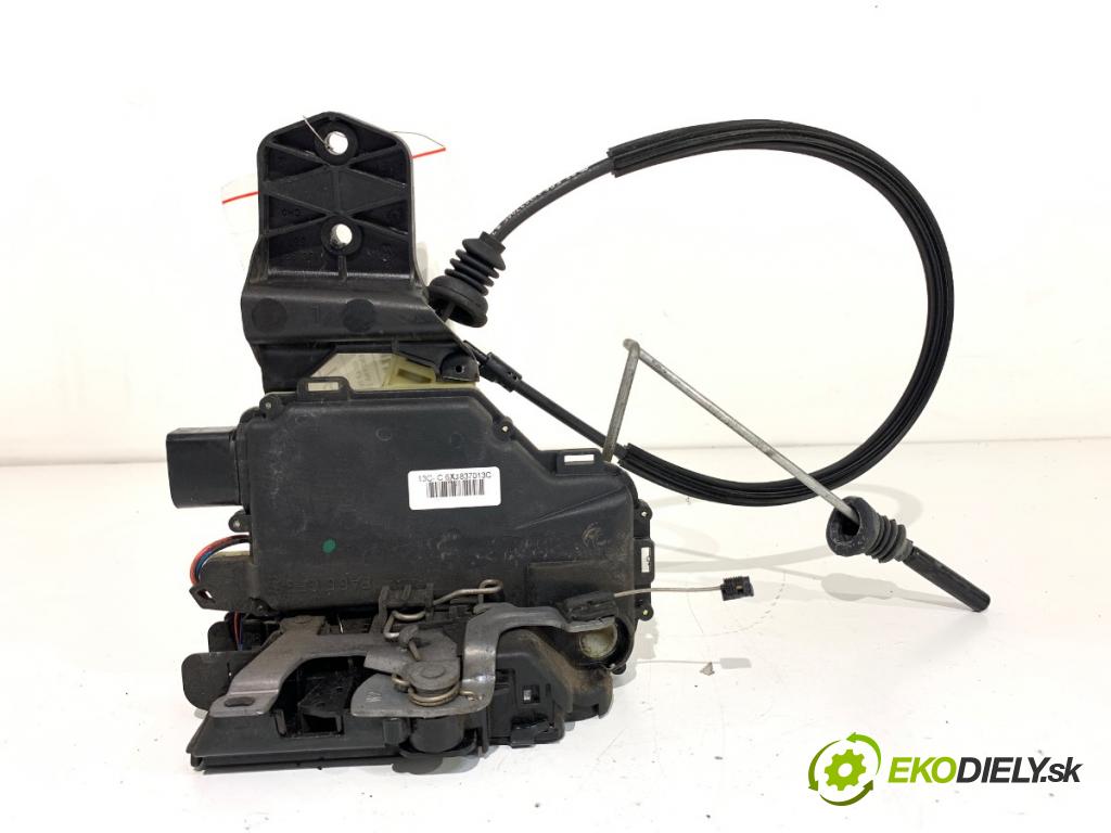 VW GOLF IV liftback 2003 55 kW 1.4 16V 1390 zámok dveře levý přední část 6X1837013C