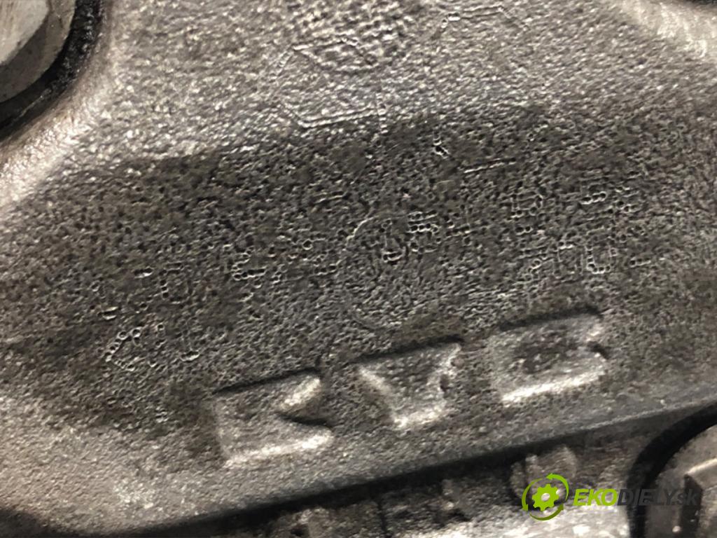 VW GOLF IV liftback 2003 55 kW 1.4 16V 1390 pumpa servočerpadlo 1J0422154B (Servočerpadlo)