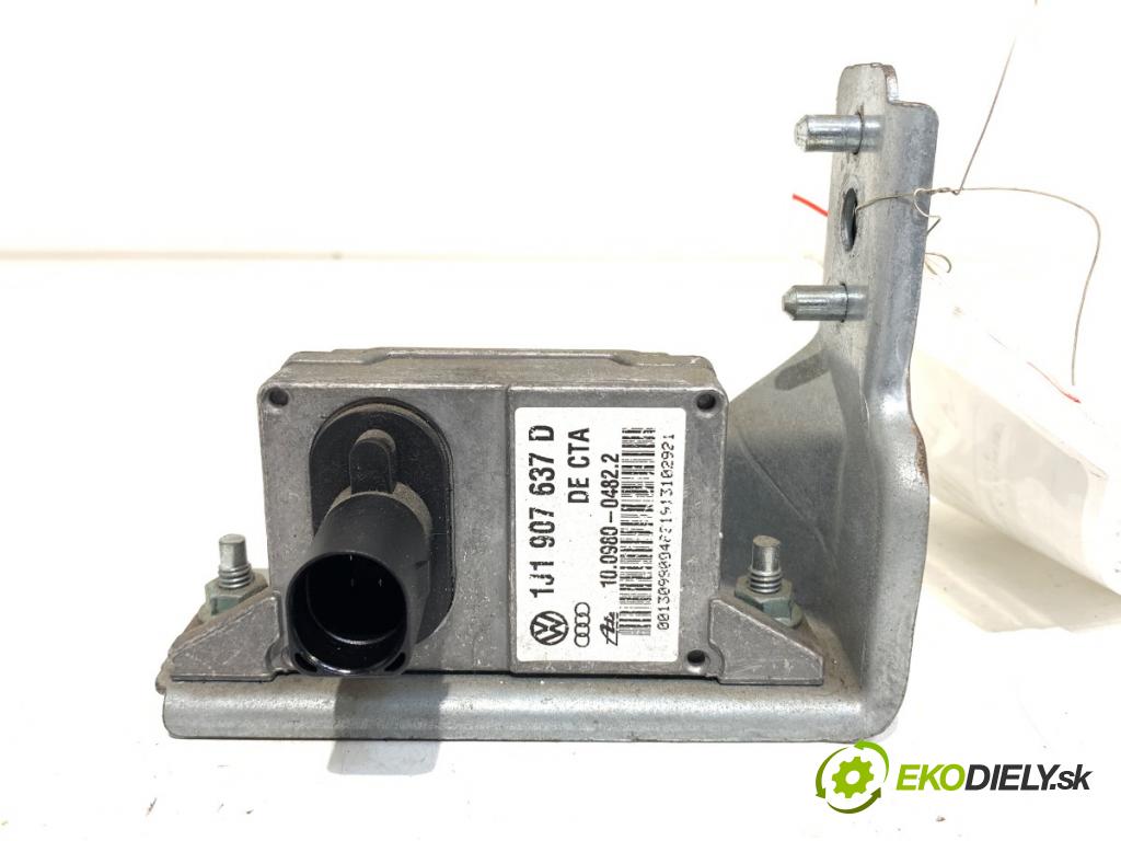 VW GOLF IV liftback 2003 55 kW 1.4 16V 1390 snímač ESP 1J1907637D