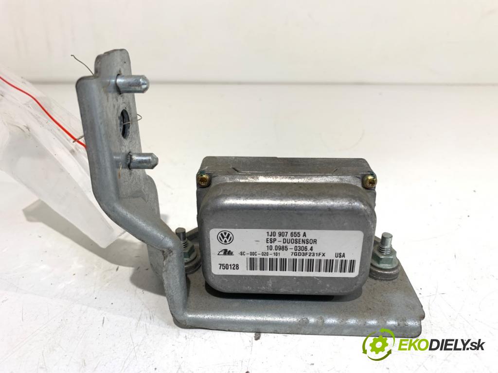 VW GOLF IV liftback 2003 55 kW 1.4 16V 1390 snímač ESP 1J1907637D