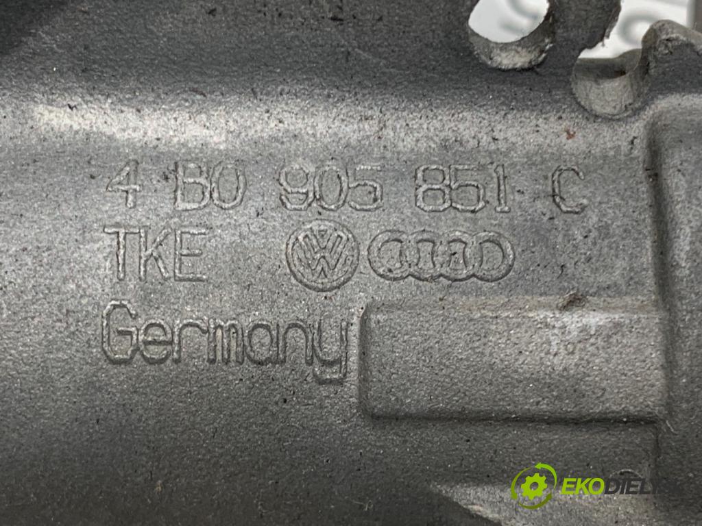 VW GOLF IV liftback 2003 55 kW 1.4 16V 1390 spinačka 4B0905851C (Spínacia skrinka)