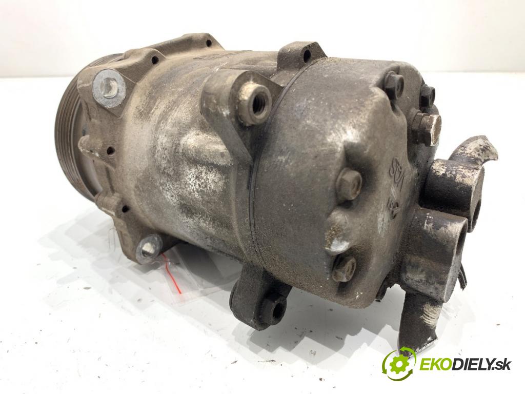 VW GOLF IV liftback 2003 55 kW 1.4 16V 1390 kompresor klimatizace 1J0820803K (Kompresor klimatizace)
