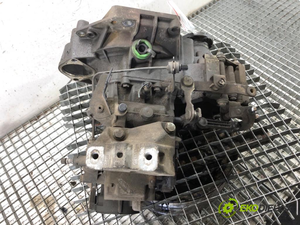 VW GOLF IV liftback 2003 55 kW 1.4 16V 1390 Prevodovka DUW (Prevodovka)