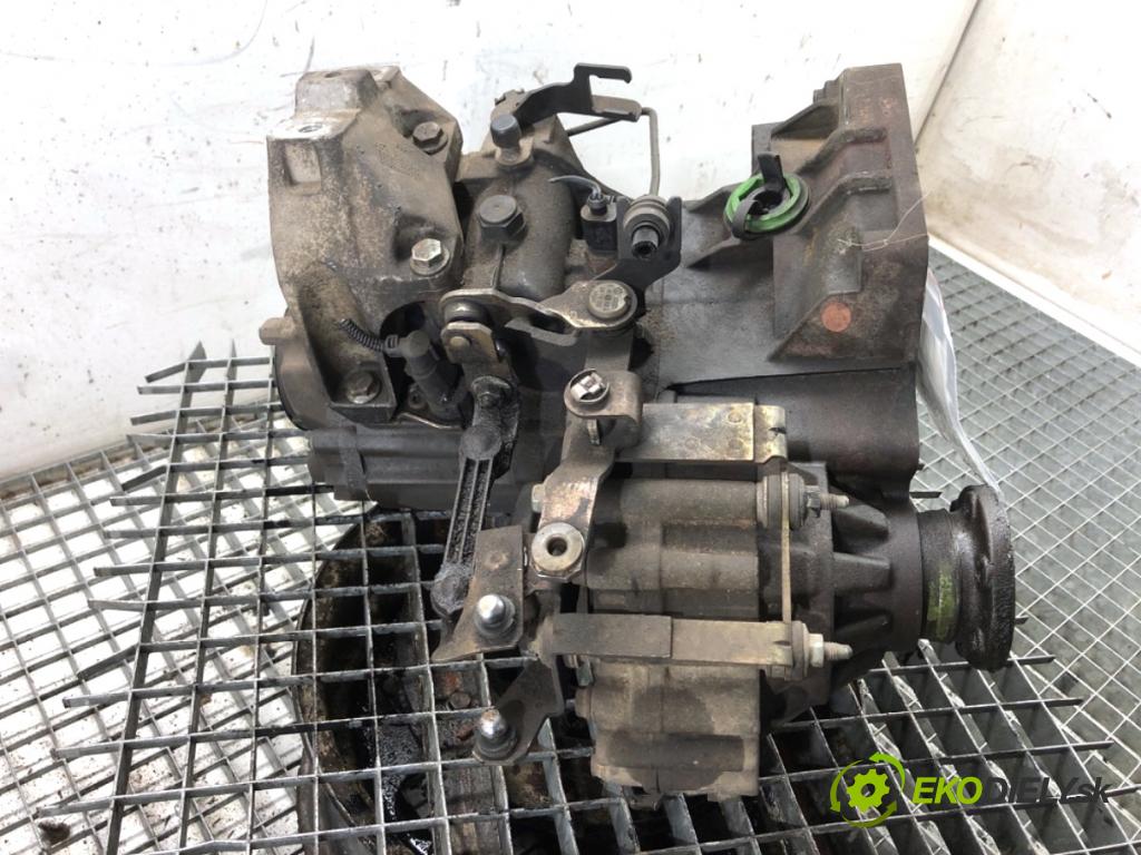 VW GOLF IV liftback 2003 55 kW 1.4 16V 1390 Prevodovka DUW (Prevodovka)