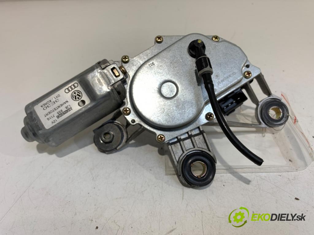 VW GOLF IV liftback 2003 55 kW 1.4 16V 1390 motor stěračů zadní část 1J6955711G