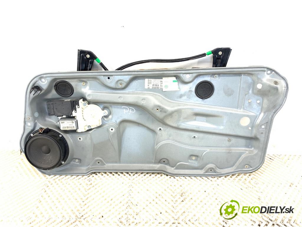 VW GOLF IV liftback 2003 55 kW 1.4 16V 1390 mechanismus okna pravý přední část 1J3837730BB