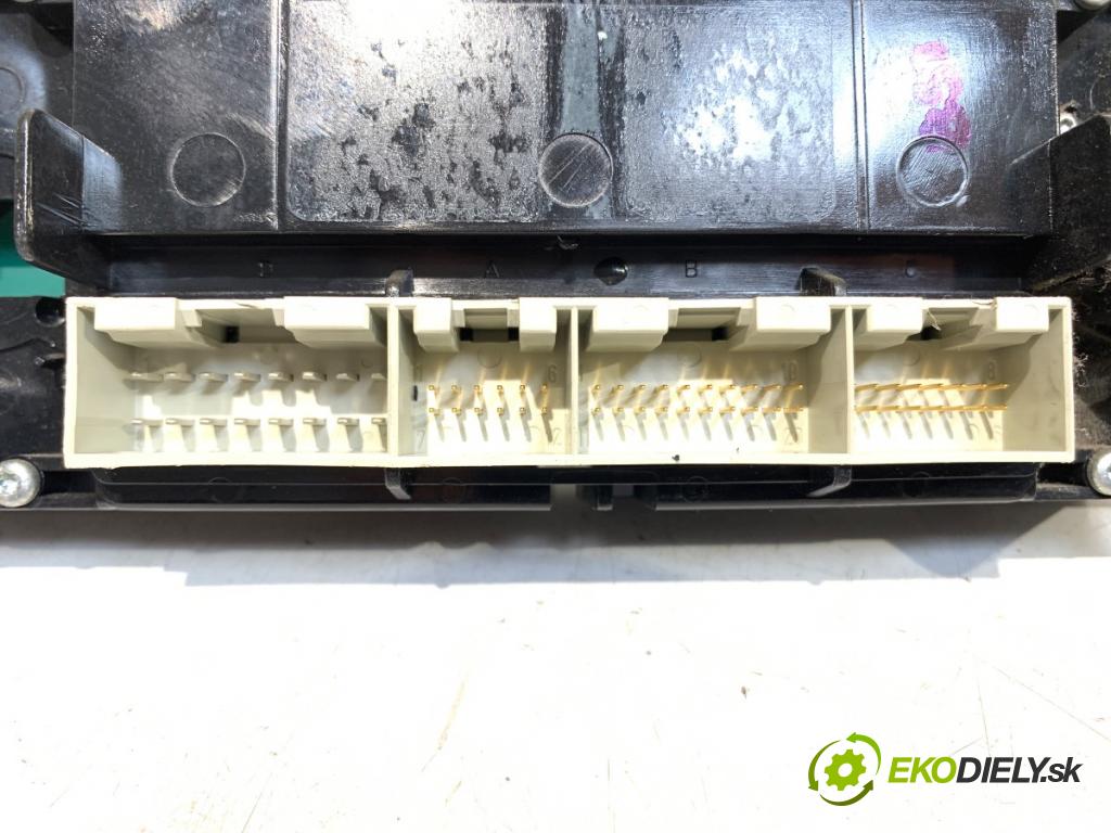 VW GOLF IV liftback 2003 55 kW 1.4 16V 1390 Panel ovládania kúrenia  (Prepínacie páčky pod volantom)