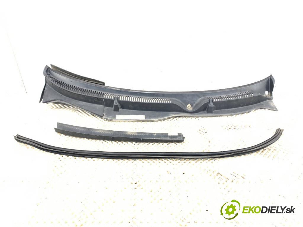 SEAT LEON I liftback 2000 66 kW 1.9 TDI 1896 Torpédo, plast pod čelné okno 1M1853185 (Torpédo (plast pod čelným sklom))