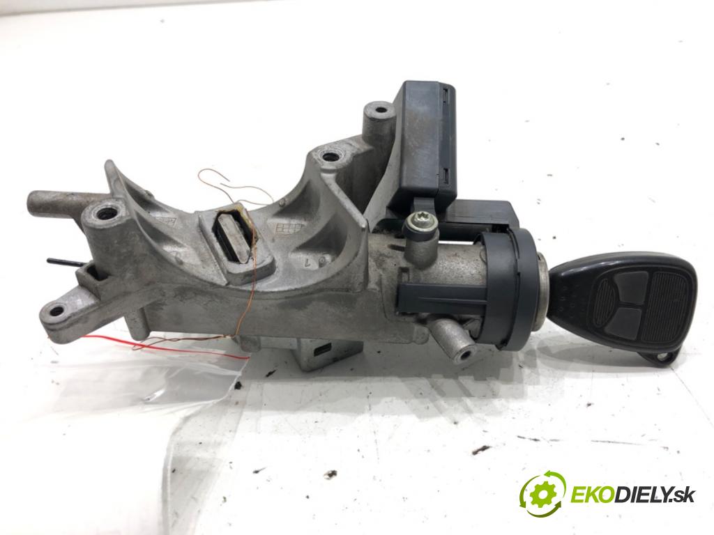 DODGE CALIBER liftback 2006 103 kW 2.0 CRD 1968 spinačka 05057297AG (Spínacia skrinka)