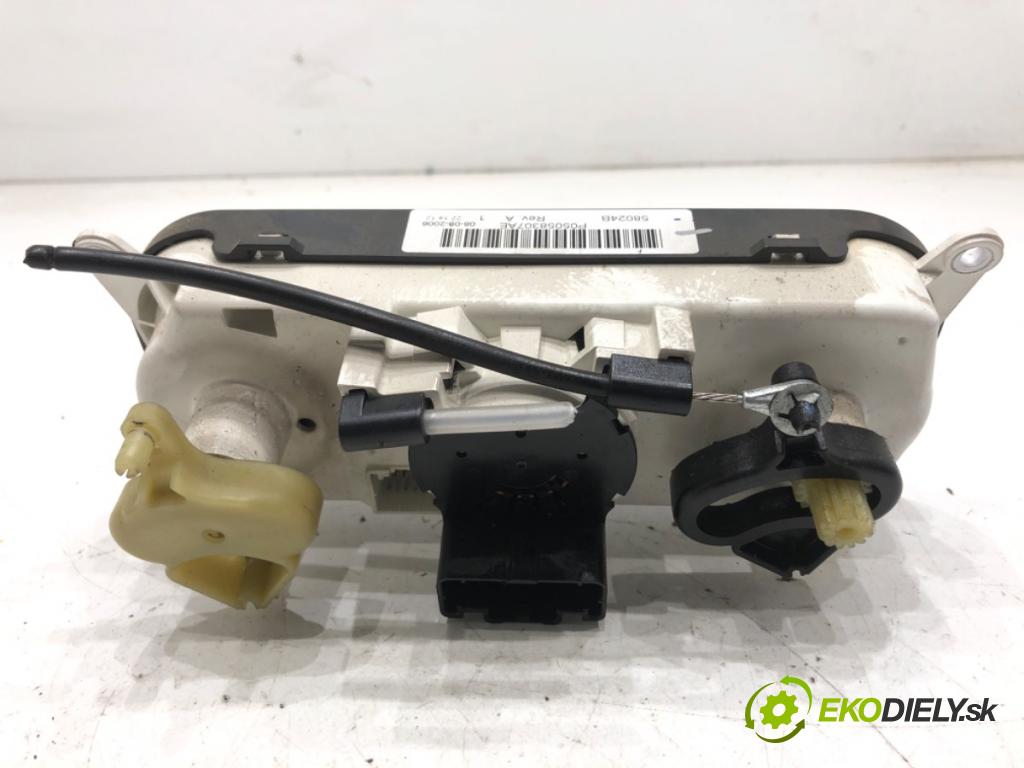 DODGE CALIBER liftback 2006 103 kW 2.0 CRD 1968 Panel ovládania kúrenia P05058307AE (Prepínacie páčky pod volantom)