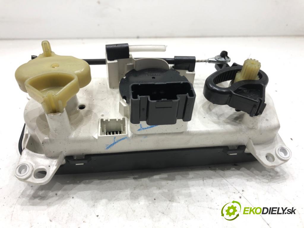 DODGE CALIBER liftback 2006 103 kW 2.0 CRD 1968 Panel ovládania kúrenia P05058307AE (Prepínacie páčky pod volantom)