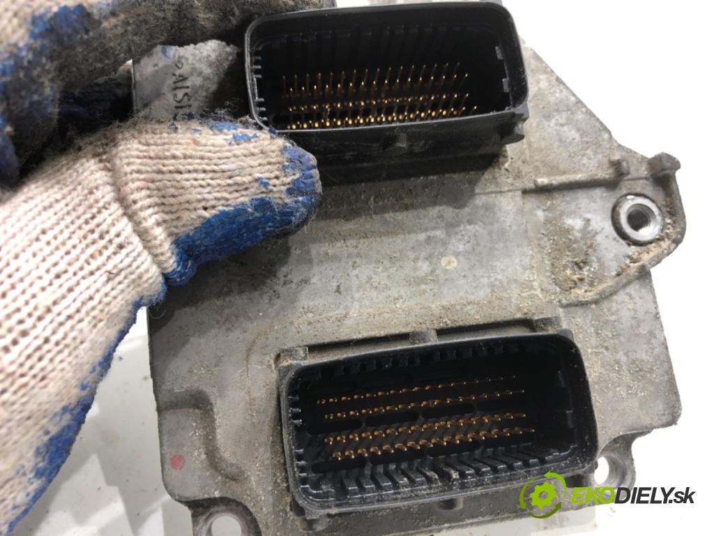 OPEL ASTRA H liftback 2004 92 kW 1.8 (L48) 1796 riadiaca jednotka Motor 55557472 (Riadiaca jednotka)