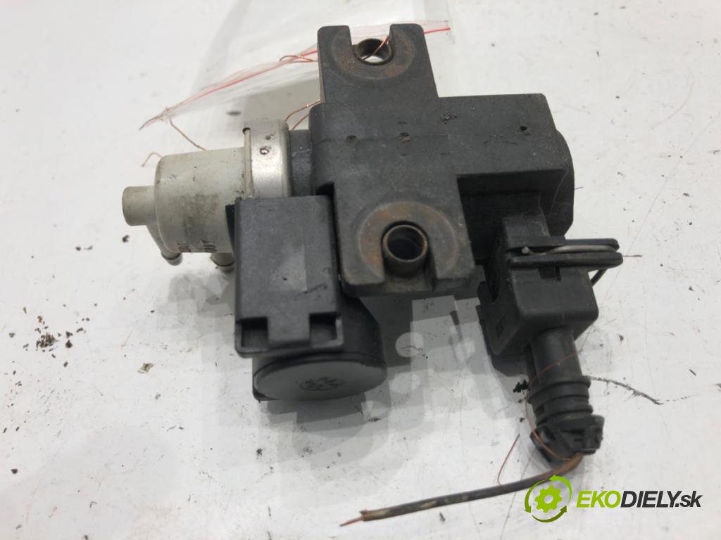 OPEL VECTRA C sedan 2005 88 kW 1.9 CDTI (F69) 1910 Ventil tlaku 55558101 (Ventil)