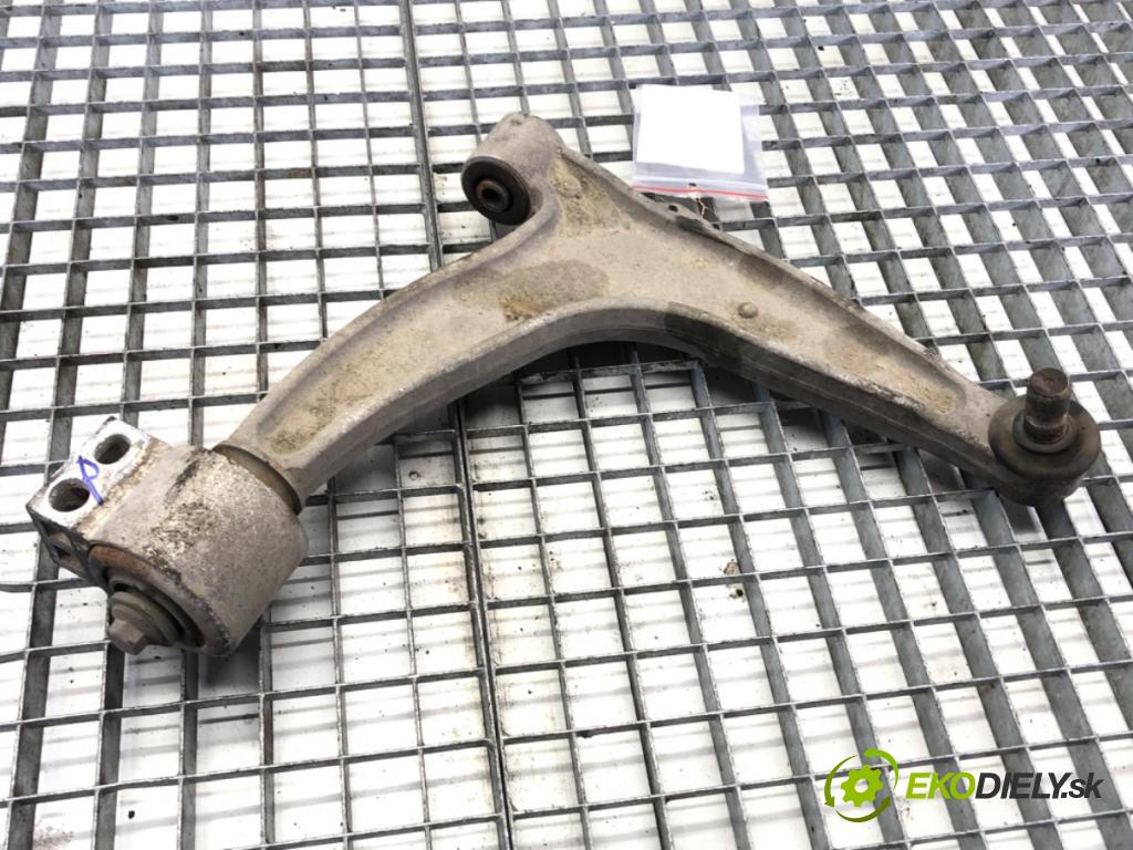 OPEL VECTRA C sedan 2005 88 kW 1.9 CDTI (F69) 1910 rameno pravý přední část 