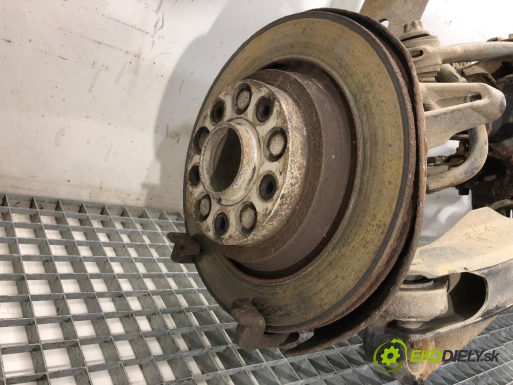 OPEL SIGNUM liftback 2003 129 kW 2.0 Turbo (F48) 1998 výztuha zadní část