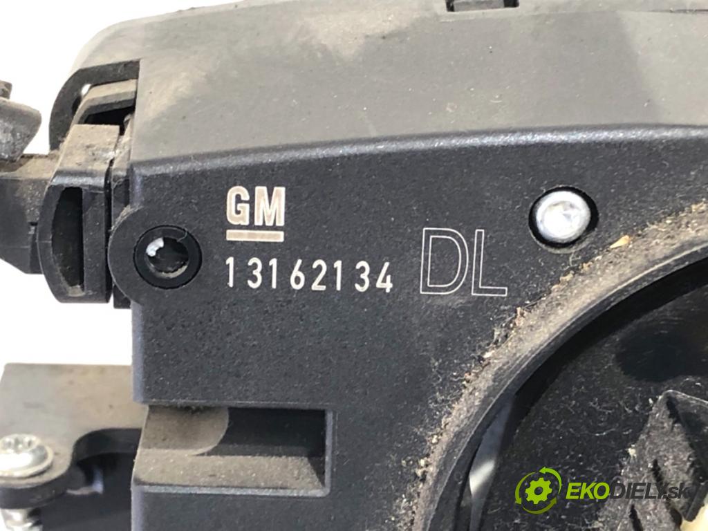 OPEL SIGNUM liftback 2003 129 kW 2.0 Turbo (F48) 1998 Prepínač kombinovaný 13162134 (Prepínacie páčky pod volantom)