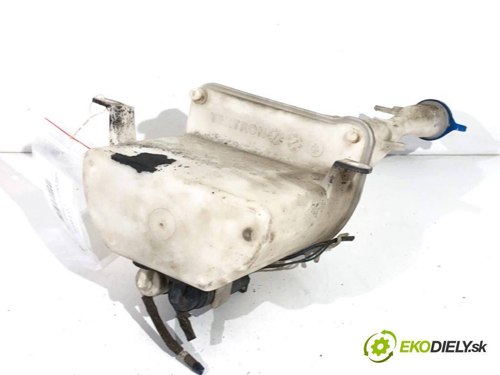 TOYOTA YARIS I liftback 2003 64 kW 1.3 (SCP12_, SCP13_) 1298 nádržka ostřikovačů