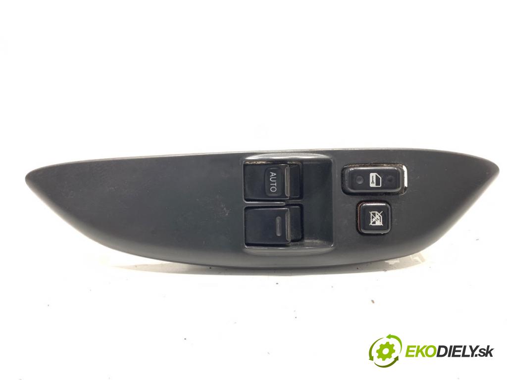 TOYOTA YARIS I liftback 2003 64 kW 1.3 (SCP12_, SCP13_) 1298 Prepínač okien  (Prepínacie páčky pod volantom)