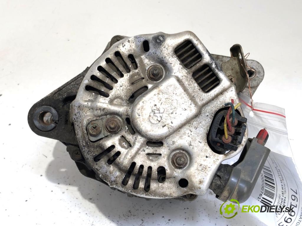 TOYOTA YARIS I liftback 2003 64 kW 1.3 (SCP12_, SCP13_) 1298 Alternátor 27060-0J040 (Alternátor)