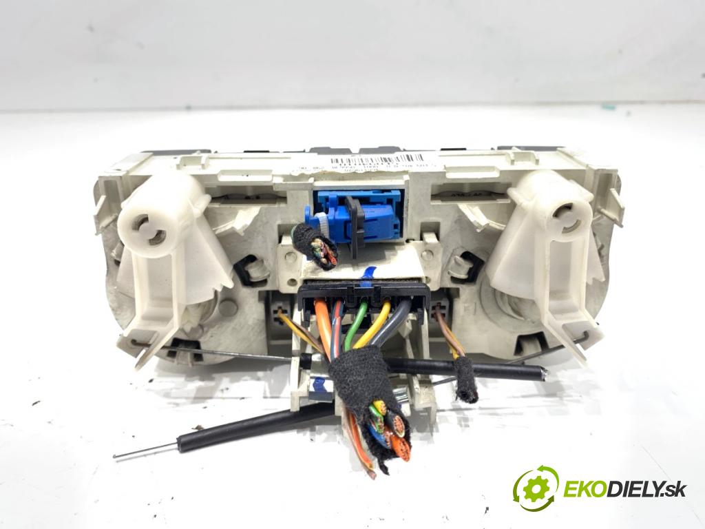 OPEL CORSA D liftback 2007 55 kW 1.3 CDTI (L08, L68) 1248 Panel ovládania kúrenia  (Prepínacie páčky pod volantom)