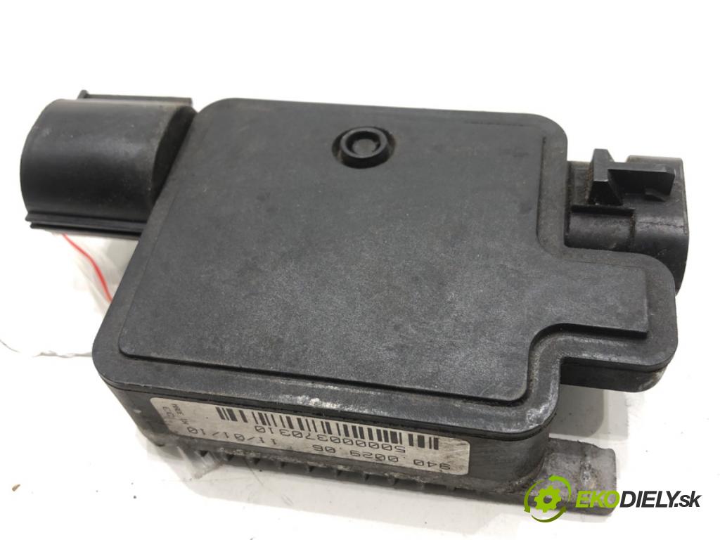 FORD MONDEO MK4 Kombi 2010 81 kW 1.6 Ti 1596 modul ventilátoru 940002906