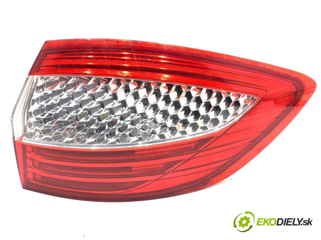 FORD MONDEO MK4 Kombi 2010 81 kW 1.6 Ti 1596 Svetlo pravy zad 