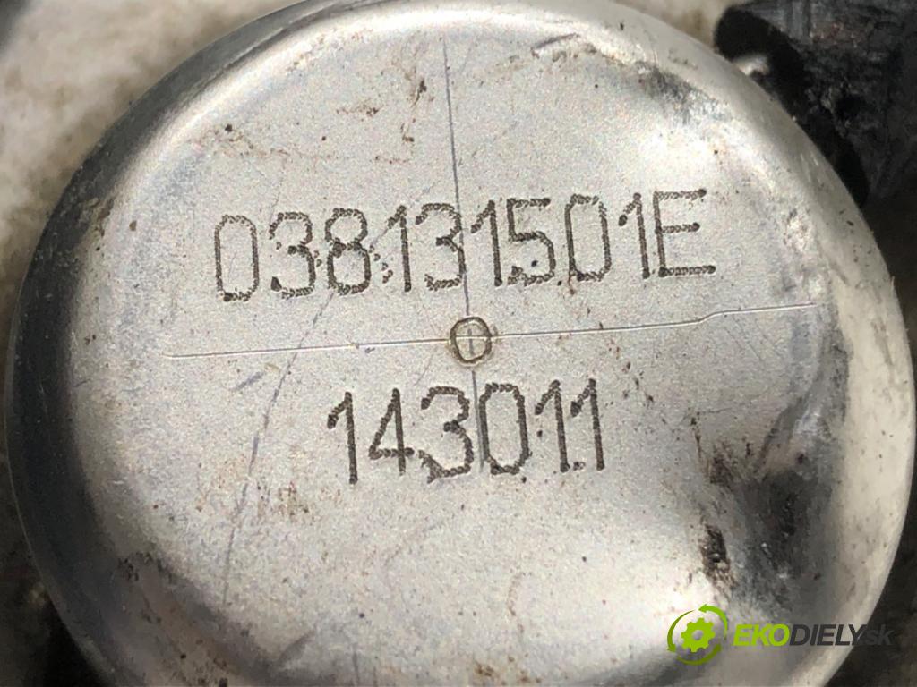 VW GOLF IV liftback 2000 66 kW 1.9 TDI 1896 škrtíci klapka 038129637 (Škrticí klapka)