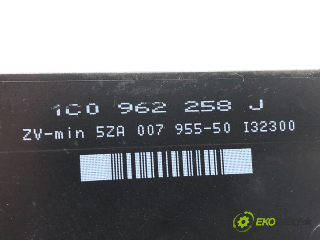 VW GOLF IV liftback 2000 66 kW 1.9 TDI 1896 Modul komfortu 1C0962258J (Modul komfortu)