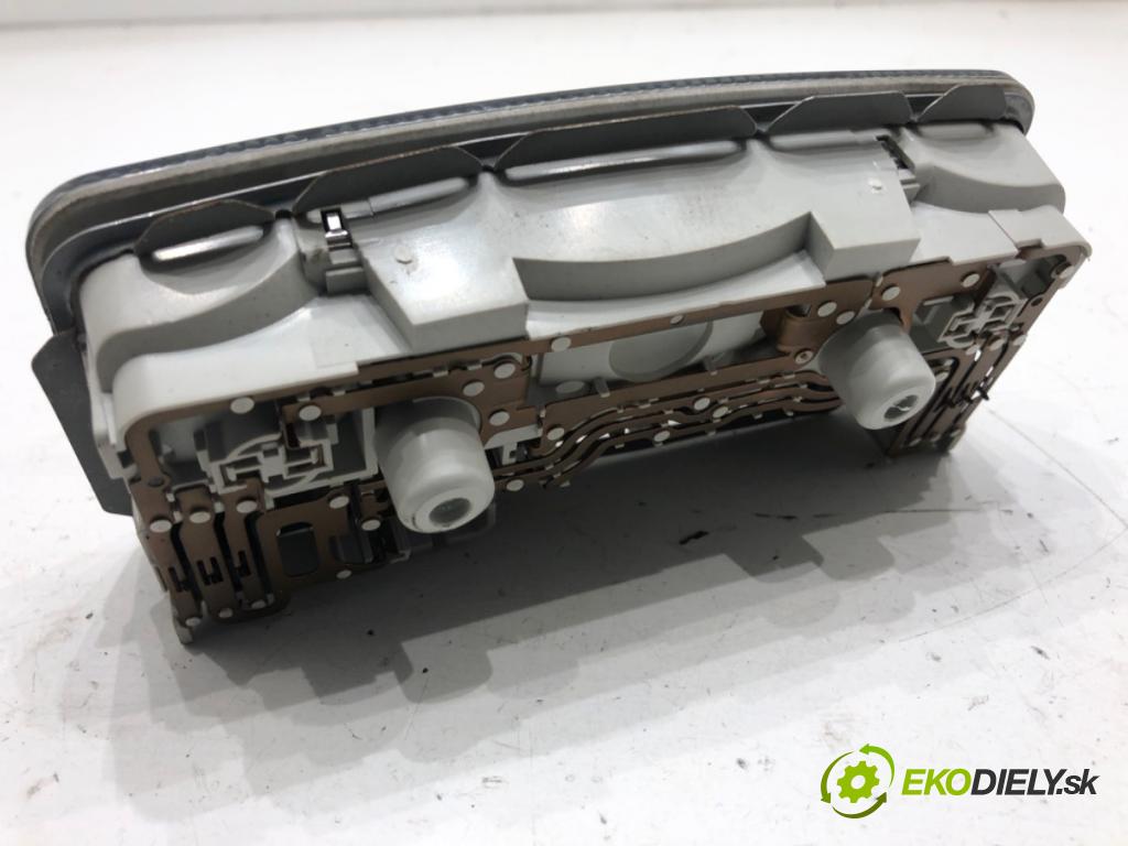 VW GOLF IV liftback 2000 66 kW 1.9 TDI 1896 světlo stropní 3B0947105C