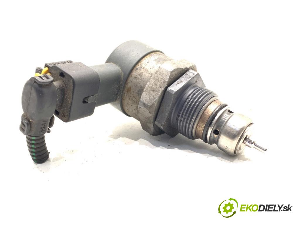 FIAT GRANDE PUNTO liftback 2007 55 kW 1.3 D Multijet 1248 Regulátor tlaku paliva 0281002507 (Palivový systém ostatné)