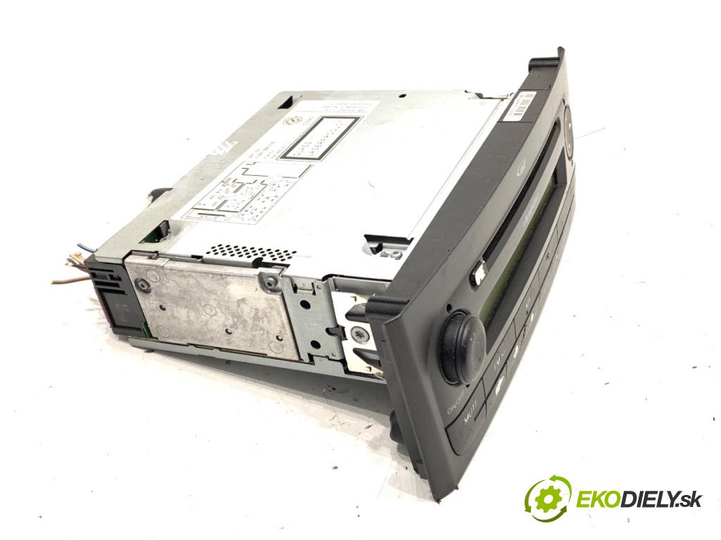 FIAT GRANDE PUNTO liftback 2007 55 kW 1.3 D Multijet 1248 RADIO 7647386316 (Audio zariadenie)