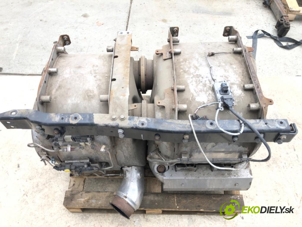 DAF XF Ciągnik siodłowy 2016 340 kW FT 460 340 kW [462 KM] olej napędowy 2012 - 2022 12900 katalyzátor A054A506