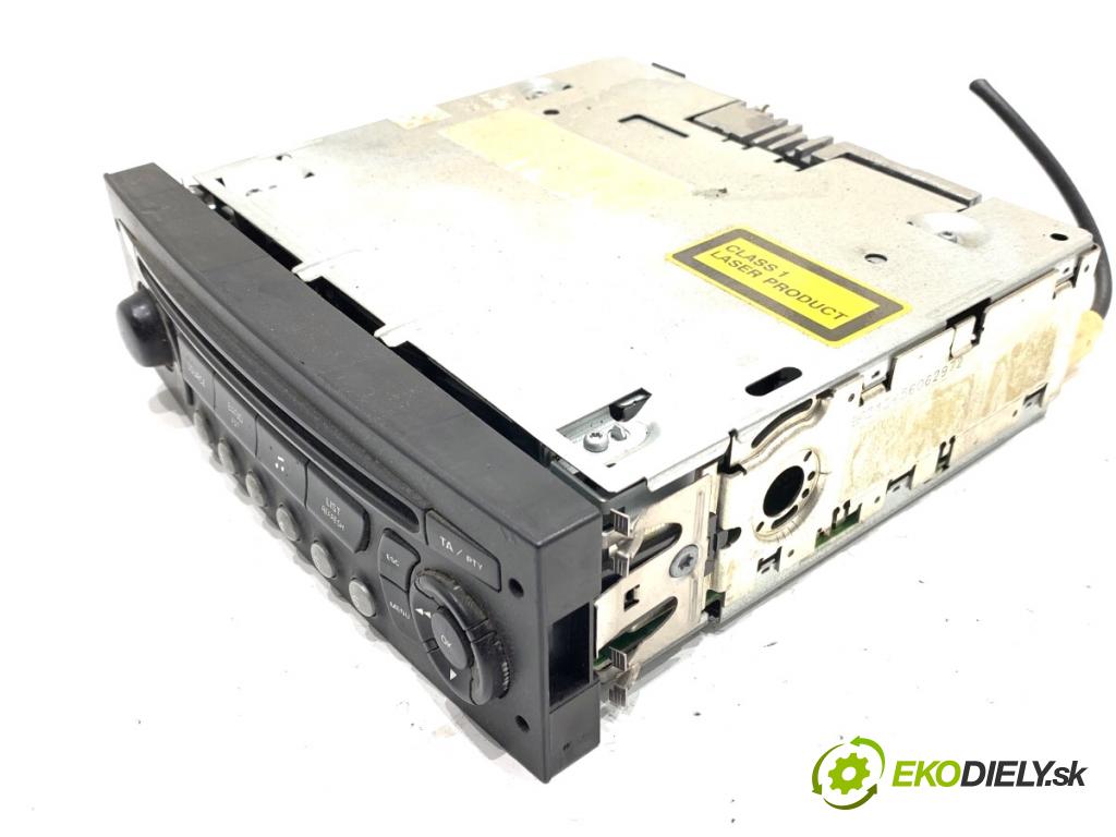 CITROEN C4 I liftback 2005 66 kW 1.6 HDi 1560 RADIO  (Audio zariadenie)