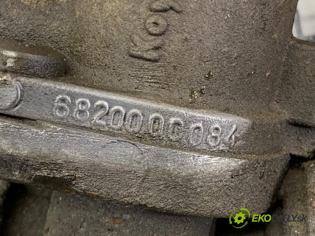 CITROEN C4 I liftback 2005 66 kW 1.6 HDi 1560 řízení 6820000084 (Řízení)