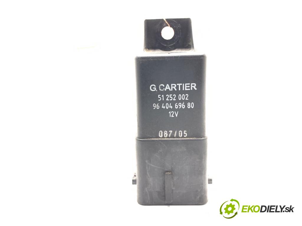 CITROEN C4 I liftback 2005 66 kW 1.6 HDi 1560 relé sviečok žhavenia 9640469680 (Relé)