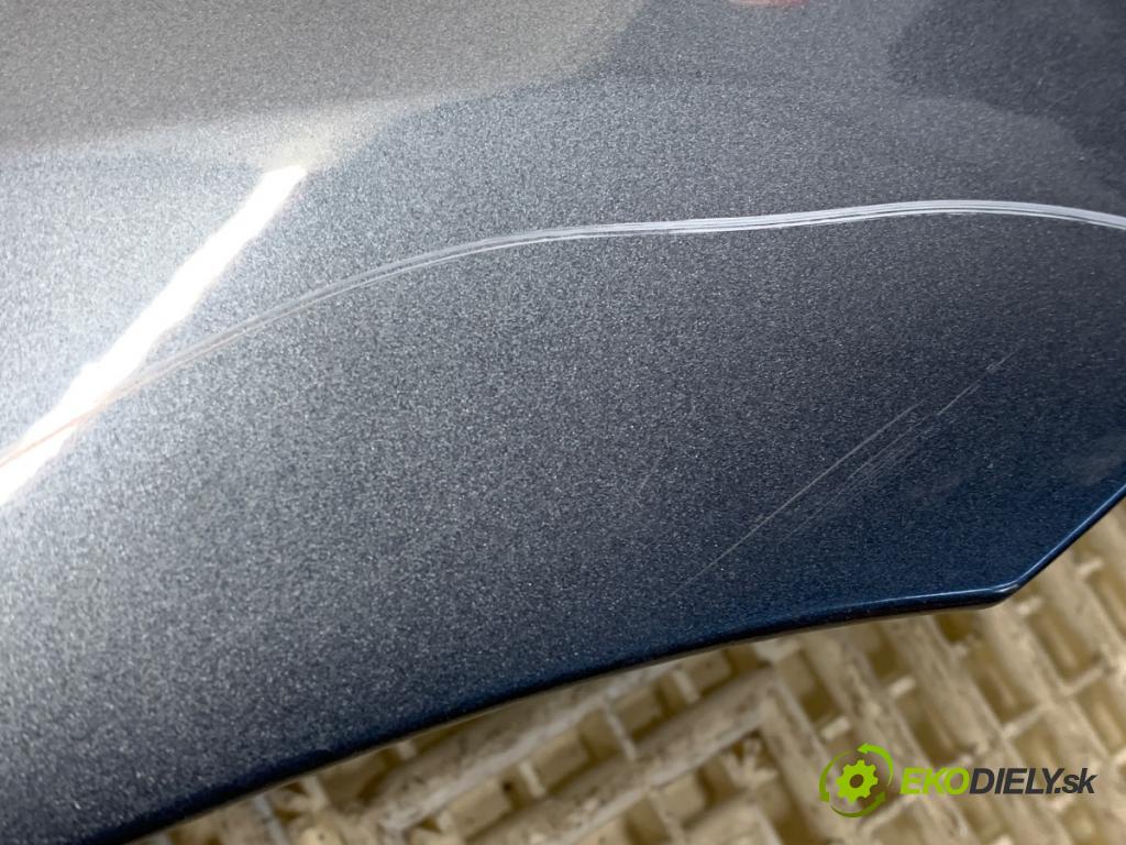 CITROEN C4 I liftback 2005 66 kW 1.6 HDi 1560 blatník pravý přední část EZW