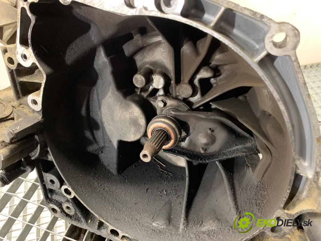 CITROEN C4 I liftback 2005 66 kW 1.6 HDi 1560 Prevodovka 20DM75 (Prevodovka)