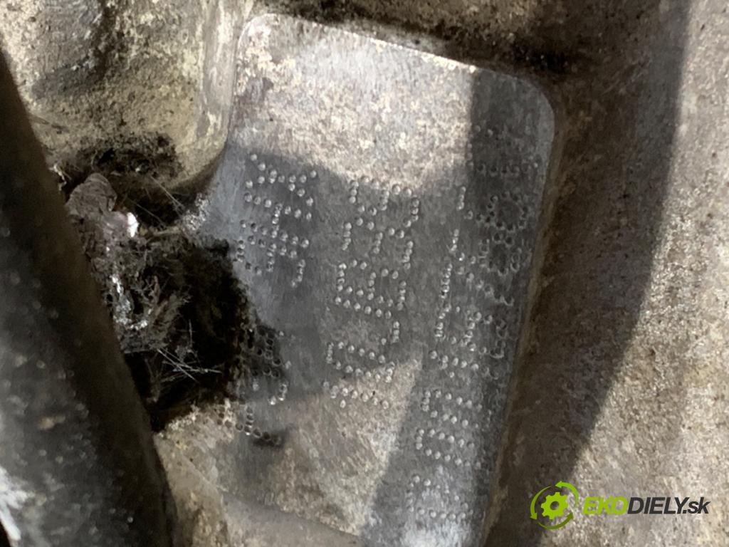 CITROEN C4 I liftback 2005 66 kW 1.6 HDi 1560 motor 9HX (Motor)