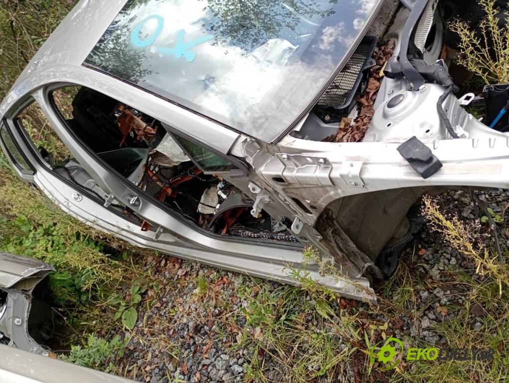 VW GOLF VII Kombi 2015 81 kW 1.6 TDI 1598 KAROSERIA ČTVRŤÁK