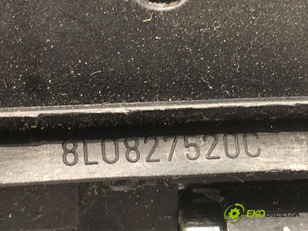 AUDI A3 8L liftback 2000 74 kW 1.6 1595 zámok dveří zadní část 8L0827520C