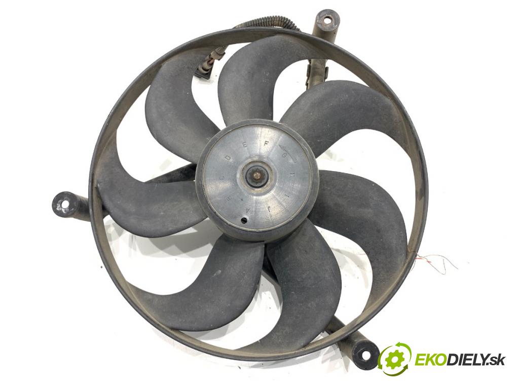 AUDI A3 8L liftback 2000 74 kW 1.6 1595 ventilátor chladiče 1J0959455F (Ventilátor)