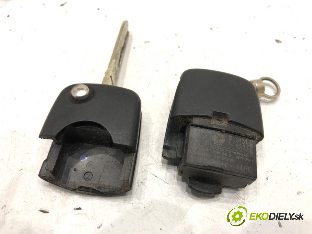 AUDI A3 8L liftback 2000 74 kW 1.6 1595 spinačka 4B0905851C (Spínacia skrinka)