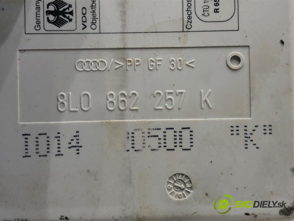 AUDI A3 8L liftback 2000 74 kW 1.6 1595 pumpa centrálneho zámku 8L0862257K (Riadiaca jednotka centrálneho zámku)