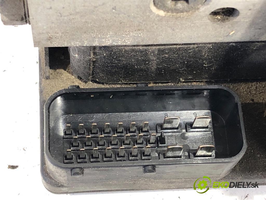 AUDI A3 8L liftback 2000 74 kW 1.6 1595 Pumpa ABS 1J0614117D (Pumpa ABS)