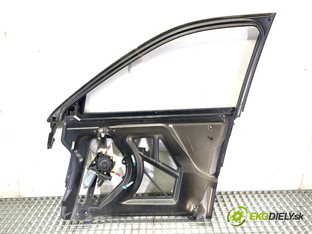 AUDI A3 8L liftback 2000 74 kW 1.6 1595 mechanismus okna pravý přední část 8L4959802C