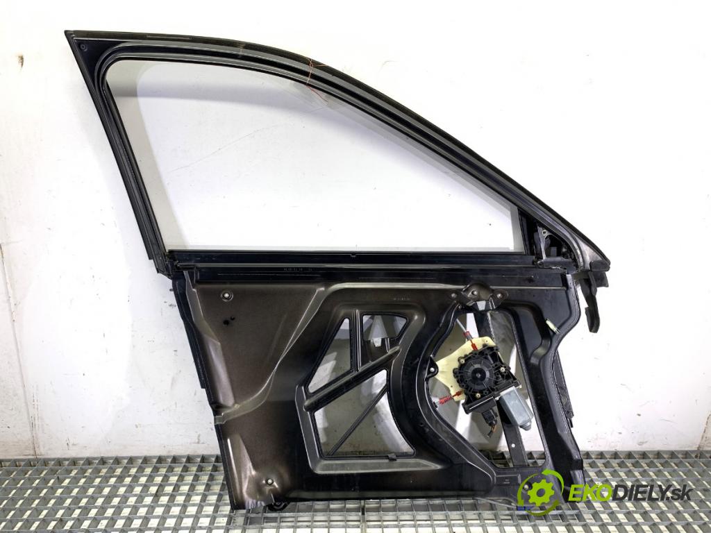 AUDI A3 8L liftback 2000 74 kW 1.6 1595 mechanismus okna levý přední část 8L4959801C